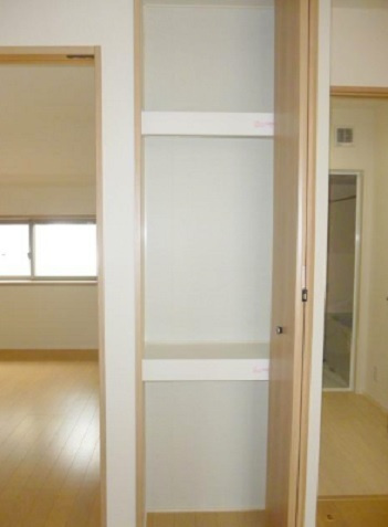 シャルールの収納