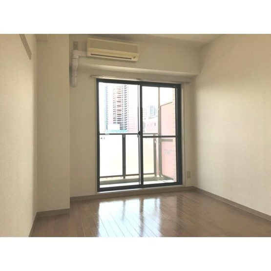 【寝室】