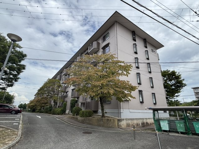 新檜尾台第2次住宅1号棟