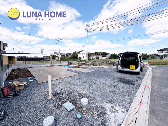笠間市旭町第13　新築戸建　5号棟の前面道路含む現地写真|住宅ローンについてご不安な方もお任せください♪経験豊富なスタッフが丁寧にサポートいたします！