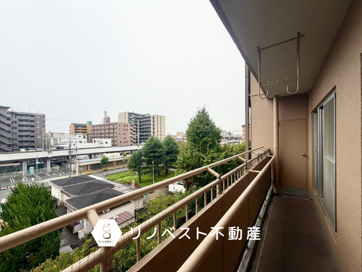 八戸ノ里グランドマンションB棟のバルコニー|【リノベスト不動産】弊社では売却のご相談も受付中！まずは一度ご相談ください♪
