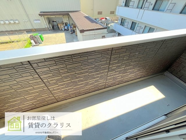 コンフォールZEN S棟のバルコニー