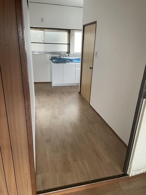 川島店舗兼住居の寝室