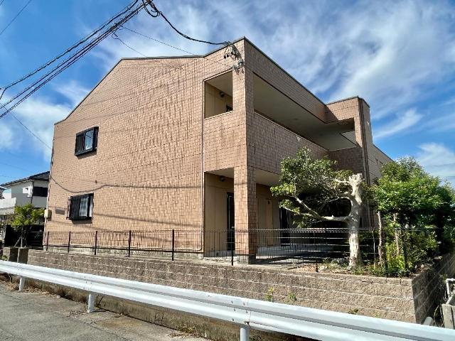 サンパレス日進　　　刈谷市近郊の賃貸はクラスホーム刈谷店の外観|外観写真（昼）