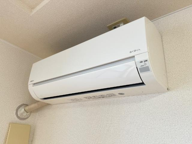 サンパレス日進の設備|エアコン