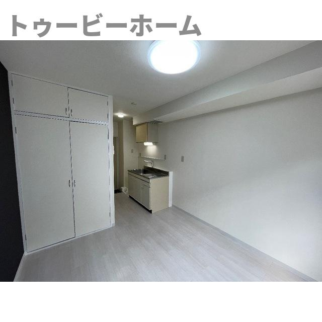 メゾンラハイナの居間・リビング|ゆったり過ごせる居間です
