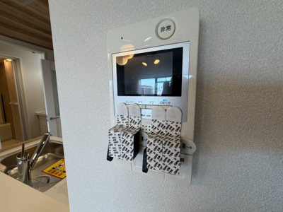 【防犯設備】 | ユニライフ住吉おりおの | 防犯設備として欠かせないTVモニター付きインターフォンがあります♪