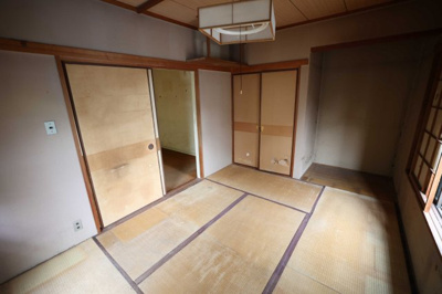 【内装】 | 日高市武蔵台 中古住宅 | 1階和室６帖
