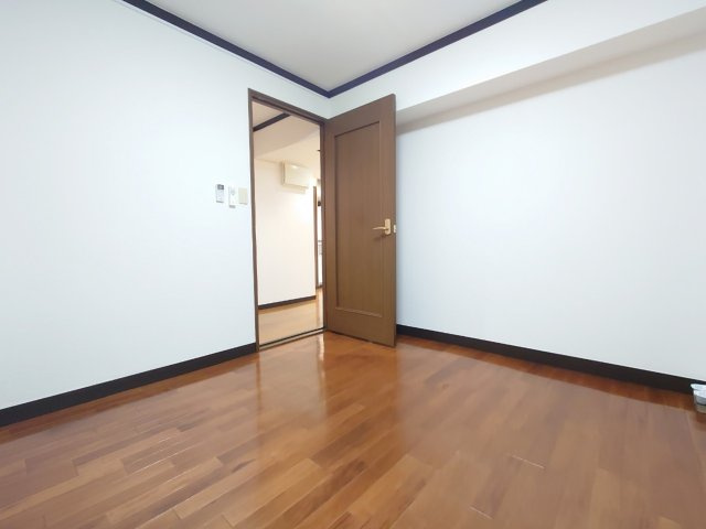 【洋室】