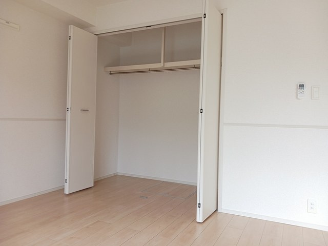 シャルール　メゾン　Ⅱの収納
