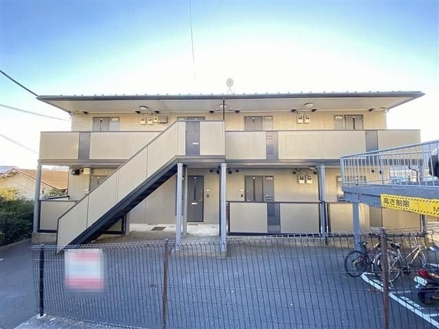 横浜市保土ケ谷区峰岡町３丁目のアパートの外観