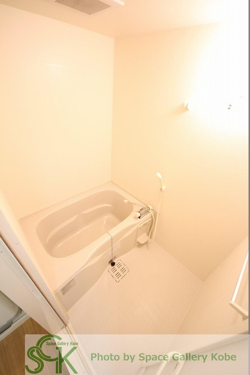 アクイラ伊川谷の浴室|※お部屋により仕様が異なる場合があります※