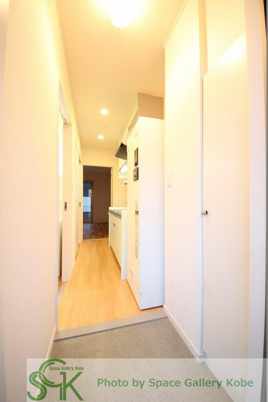 アクイラ伊川谷の玄関|※お部屋により仕様が異なる場合があります※