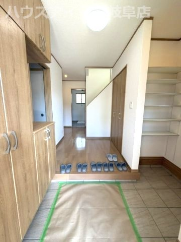 【玄関】の画像