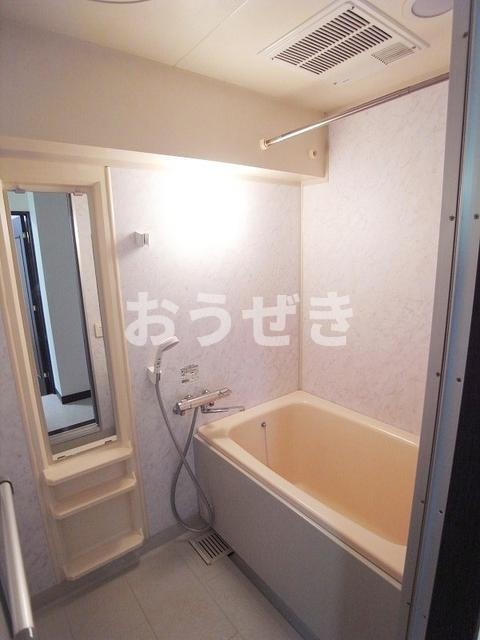 メゾン・デュ・オーラ　山下町の浴室| 