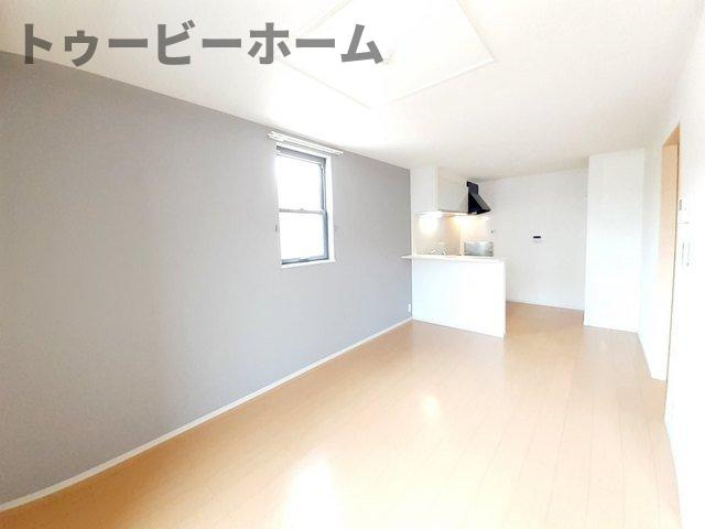 アンソレイェ　Ⅰの居間・リビング|ゆったりとしたリビングです