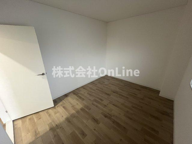 八尾市東太子２丁目の賃貸マンションの洋室