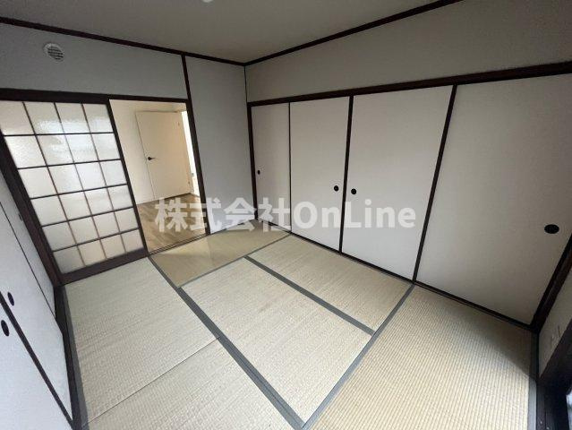 八尾市東太子２丁目の賃貸マンションの寝室