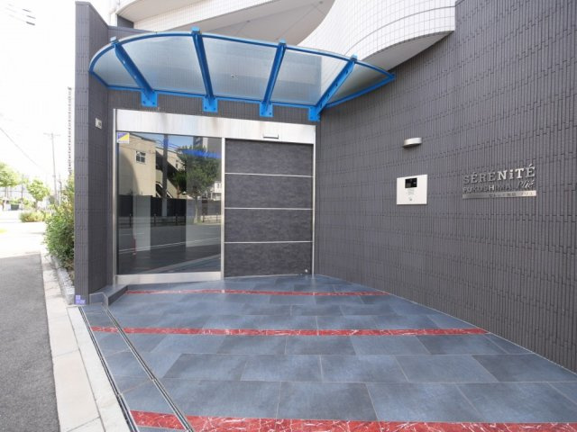 大阪市福島区吉野５丁目の賃貸マンションのエントランス