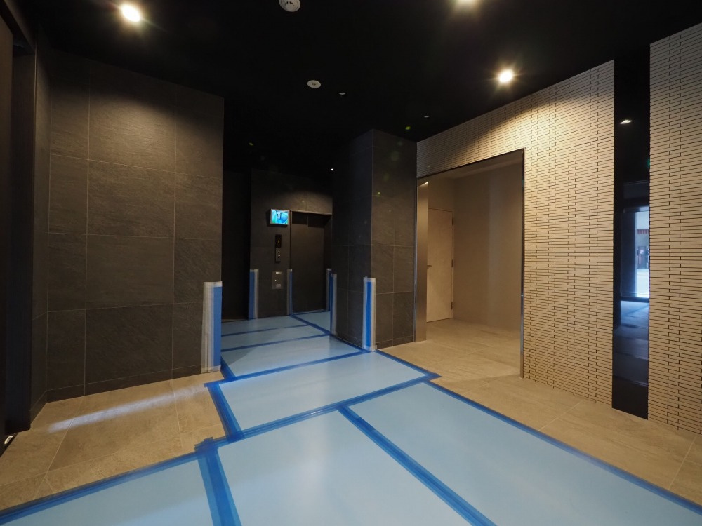 大阪市淀川区塚本１丁目の賃貸マンションのロビー