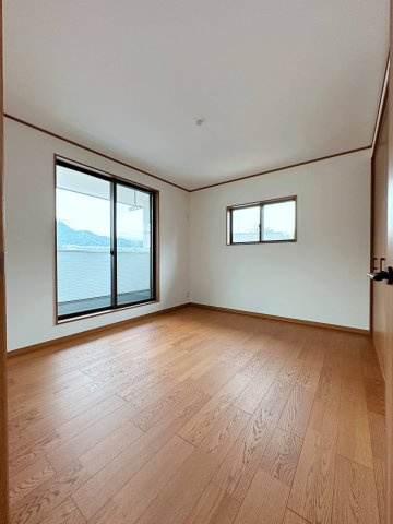安芸区矢野東4丁目 No.3の洋室|7帖の広々とした主寝室☆