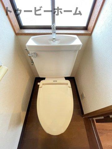 ワイケイパレスのトイレ|清潔感のあるトイレです