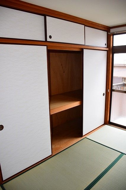 シャルマン若草　　谷市近郊の賃貸はクラスホーム刈谷店の収納
