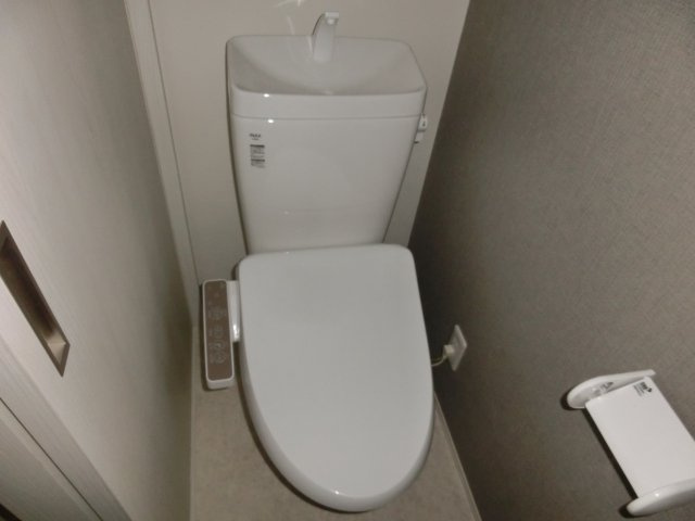 Ambition的場のトイレ