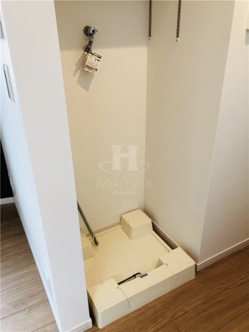 【設備】 | カーサｆ | 洗濯機置き場