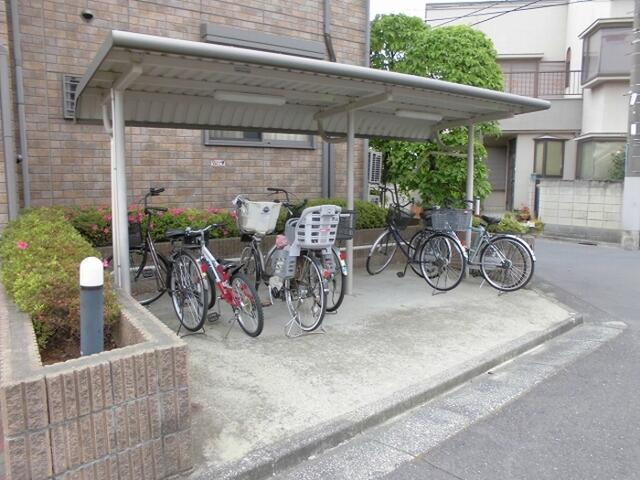 ドルフ・クレセント 弐番館のその他共用部分