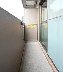 杉並区上高井戸３丁目の賃貸マンションのバルコニー|同仕様