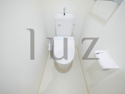 エフォートレス鶴見のトイレ|温水洗浄便座完備のトイレです！