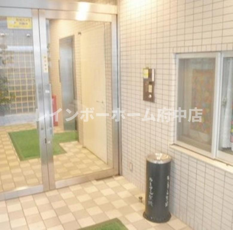 ラミアール聖蹟のエントランス