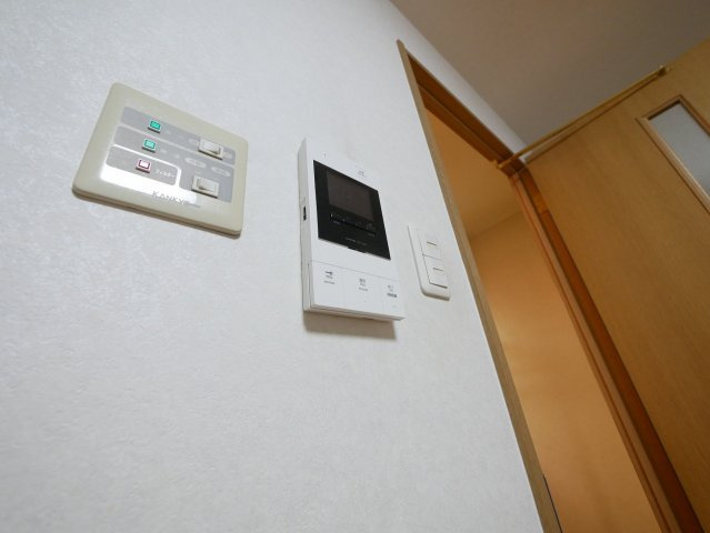 フクダ不動産新大宮マンションのセキュリティ|モニター付きインターホン