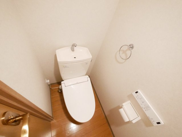 フクダ不動産新大宮マンションのトイレ|ゆったりとした空間のトイレです