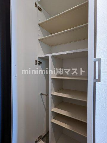 エスリード福島WESTの収納