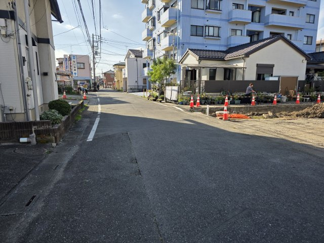 リーブルガーデン．Ｓ　深谷本住町第２　の前面道路含む現地写真|現地前面道路（2026年10月03日）撮影