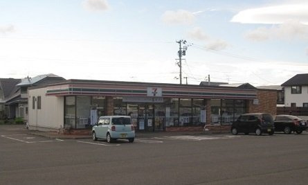 プラシード　Ⅱの周辺|セブンイレブン本館３丁目店まで500m