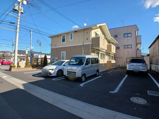 フォルム　植上の駐車場