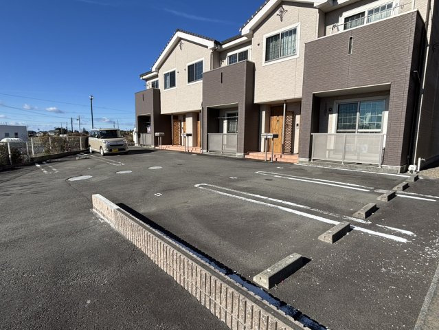 Ｎｅｗ廣本の駐車場