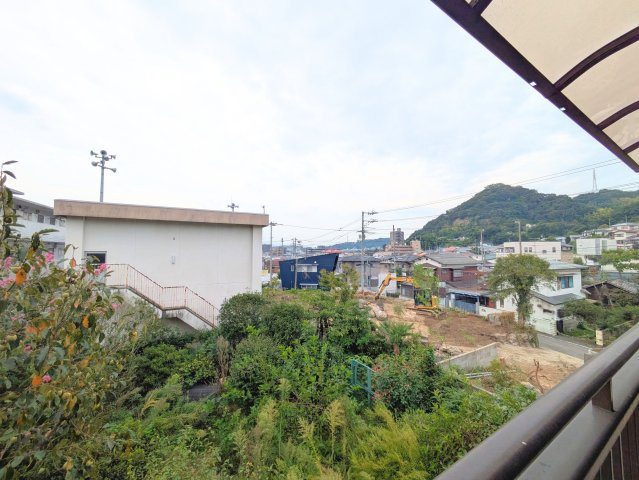祝谷5丁目戸建ての展望|見晴らしが良く開放的な眺望が広がるロケーションです。四季折々の景色を日常的に楽しめます。