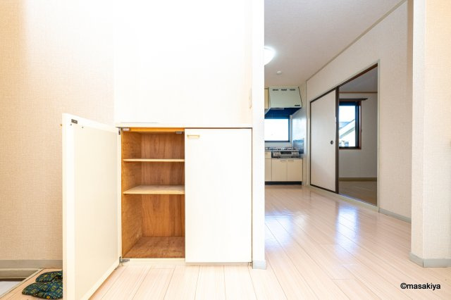 サンロード小山の玄関