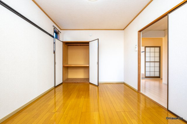 サンロード小山の居間・リビング