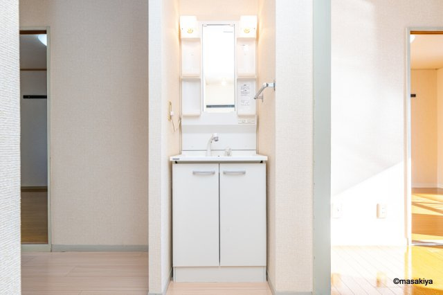 サンロード小山の洗面所