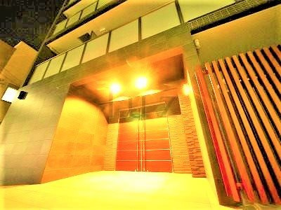 エヌステージ鶴見の外観|重厚感のある外観です！