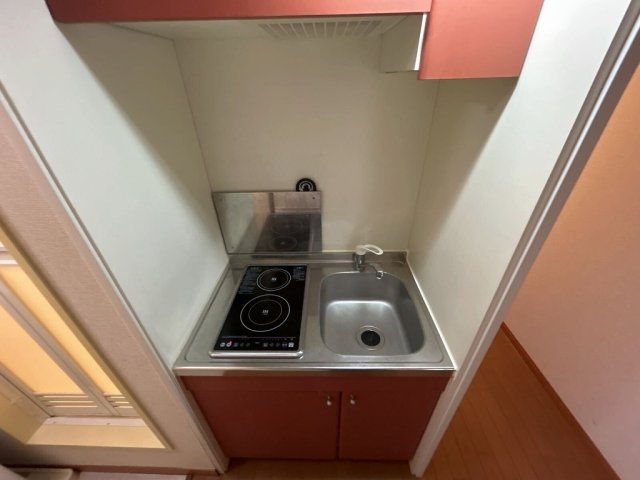 レオパレスシャルムのキッチン