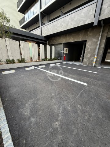 グランセジュール大国町　敷津小学校区の駐車場|グランセジュール大国町　駐車場