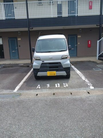 フラワーハイツ一条（Ａ）の駐車場