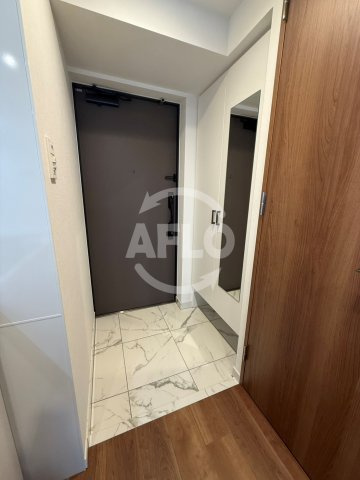 S-RESIDENCE松屋町asence　中央小学校区の玄関|S-RESIDENCE松屋町asence　玄関