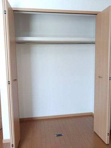 エアリー　レジデンス　Ａの収納|ちょっとした収納スペースも充実しています